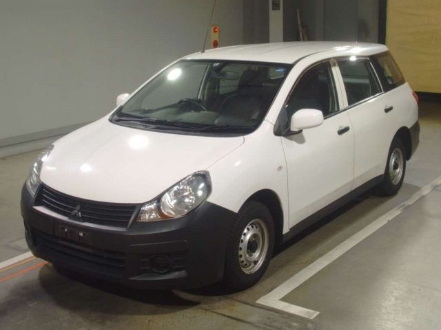 62014 Mitsubishi Lancer van CVY12 2014 г. (TAA Hiroshima)